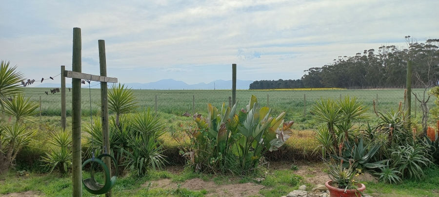 2 Bedroom Property for Sale in Theronville Western Cape